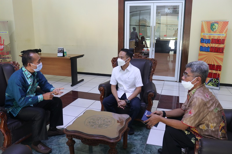 kepala-bgp-kalteng-melakukan-audiensi-dengan-wali-kota-palangka-raya-dalam-mendukung-implementasi-kurikulum-merdeka