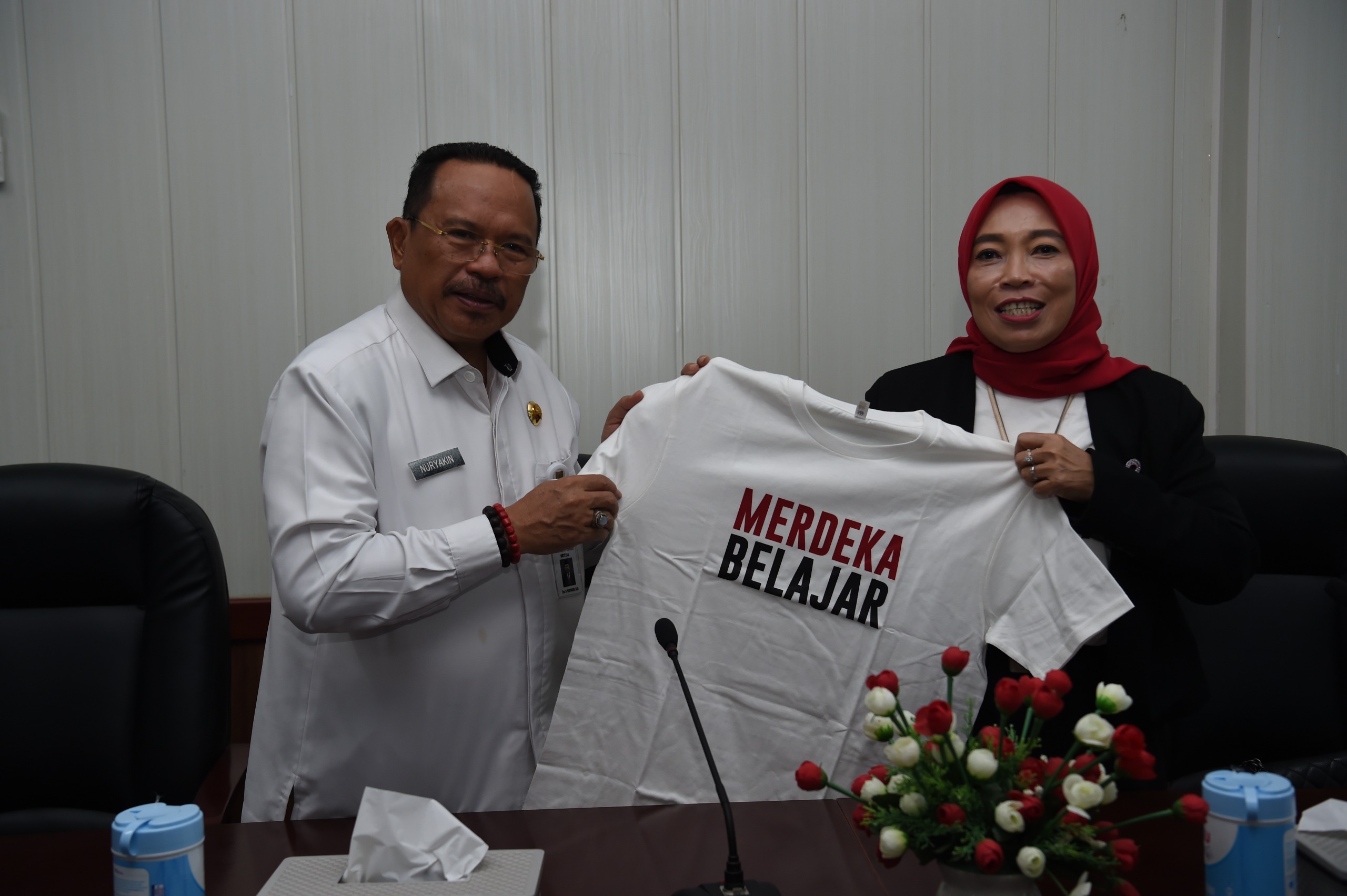 kemendikbudristek-bersama-pemprov-kalimantan-tengah-berkomitmen-teruskan-implementasi-gerakan-merdeka-belajar